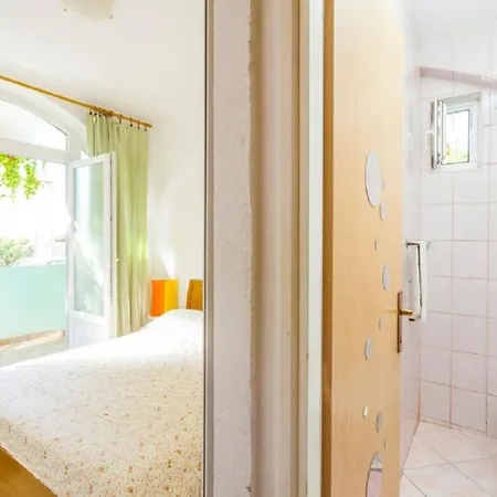 Tomislava - Ground Floor Makarska