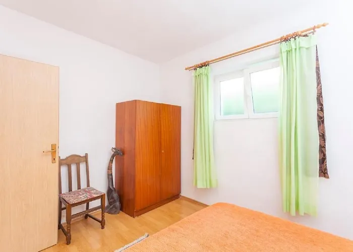 Tomislava 马卡尔斯卡