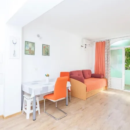 Apartment Tomislava *